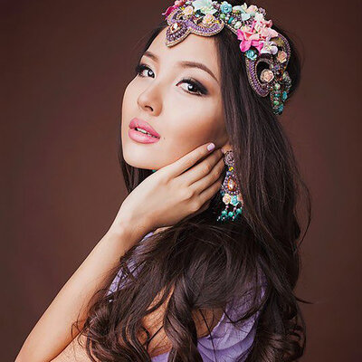 Песня Aidana Medenova – Менимен биле